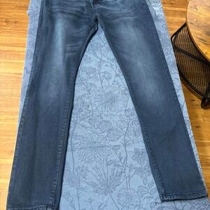 Dark wash skinny jeans